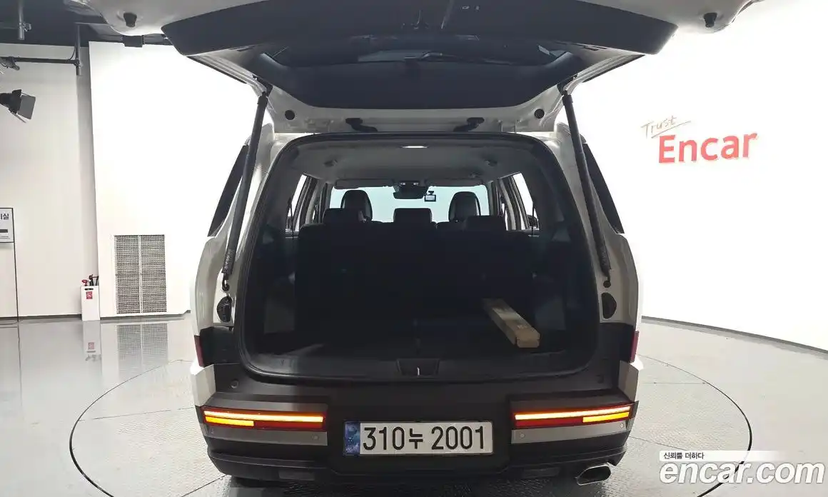 Hyundai Santa Fe 2023 2.5 автомат (гидро), фото 25