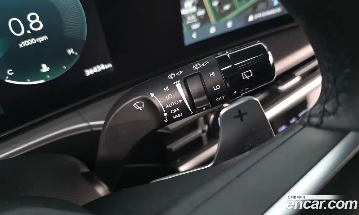Hyundai Santa Fe 2023 2.5 автомат (гидро), фото 26