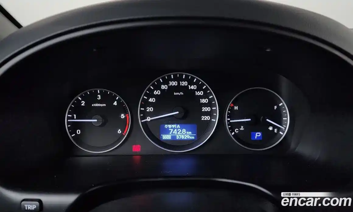 Hyundai Starex 2018 2.5 автомат (гидро), фото 11