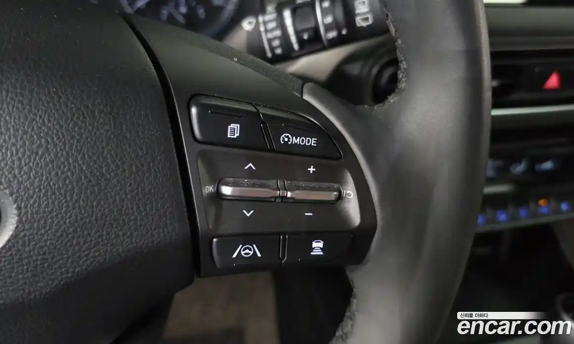 Hyundai Kona 2021 1.6 автомат (гидро), фото 21