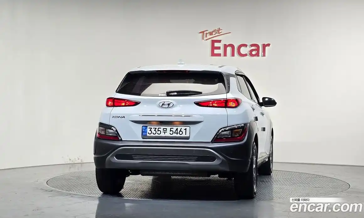 Hyundai Kona 2021 1.6 автомат (гидро), фото 4