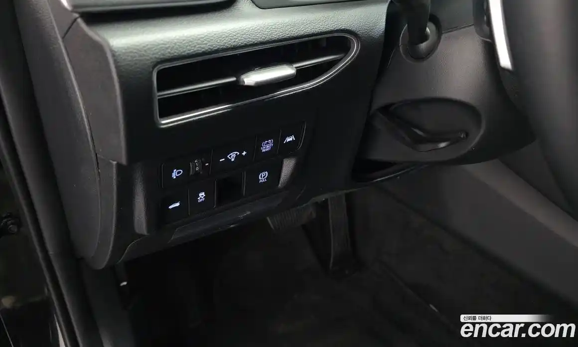 Hyundai Sonata 2023 2.0 автомат (гидро), фото 14