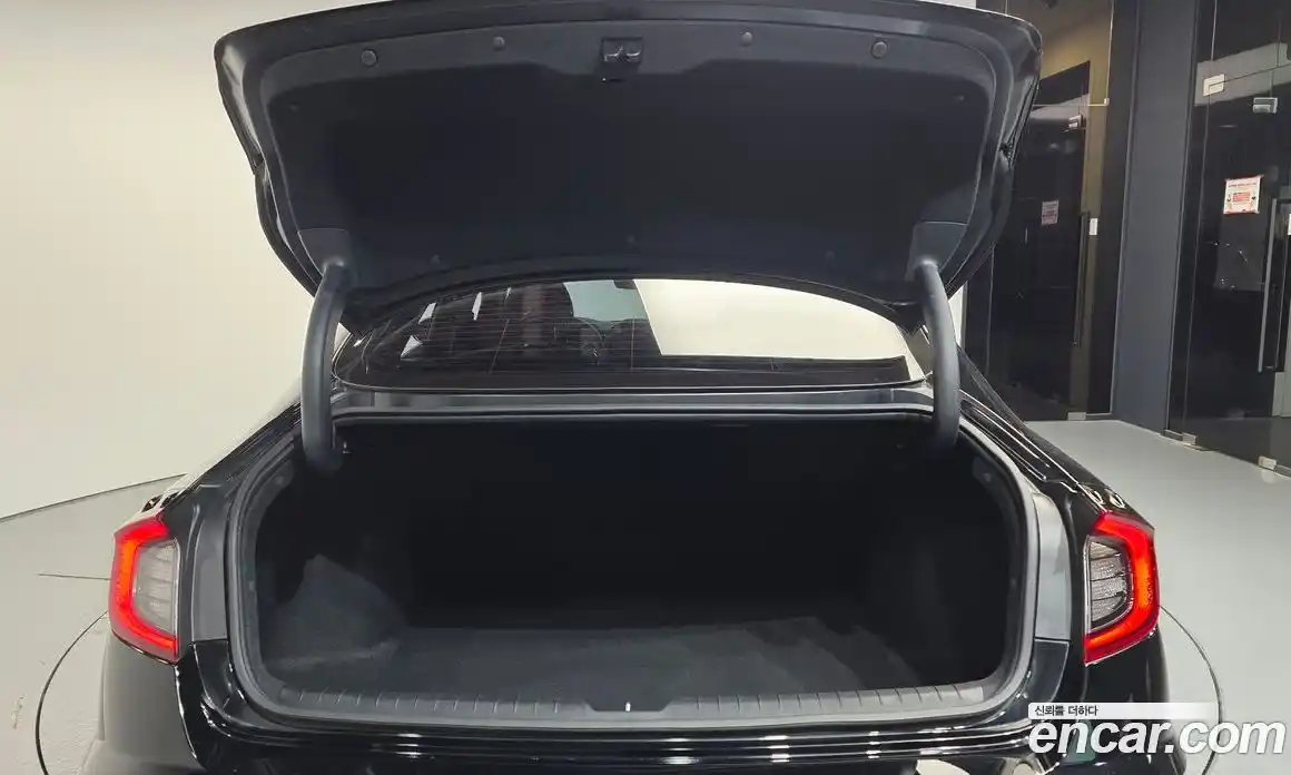 Hyundai Sonata 2023 2.0 автомат (гидро), фото 20