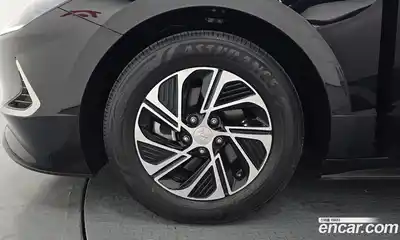 Hyundai Sonata 2023 2.0 автомат (гидро), миниатюра 5