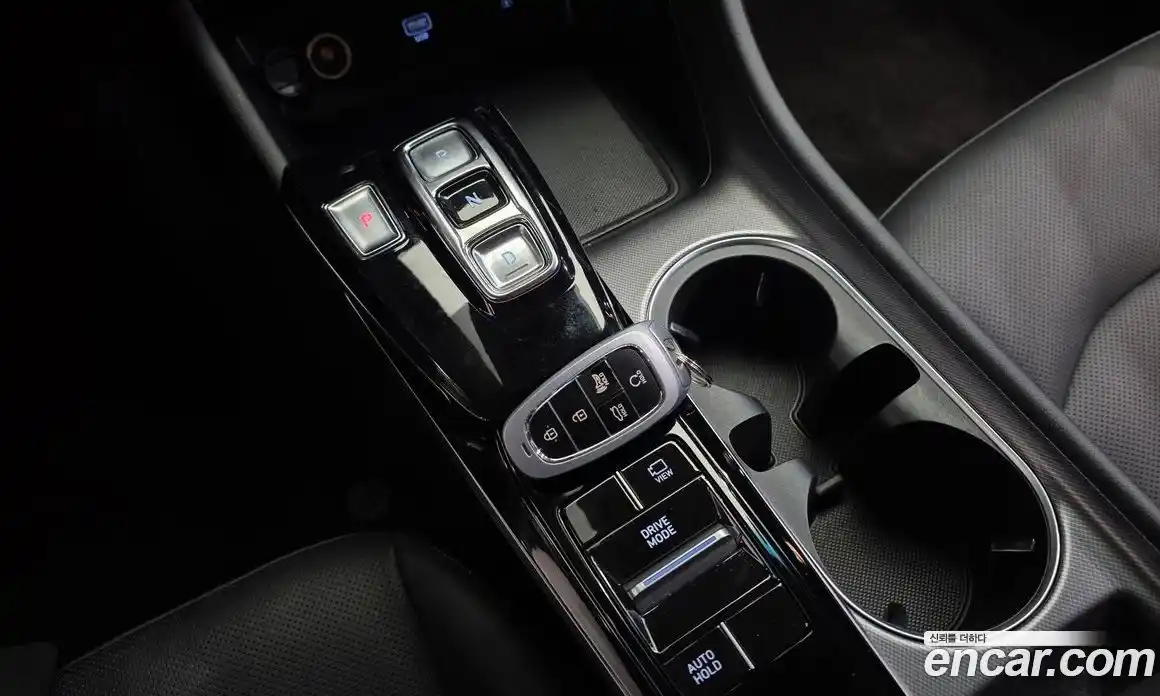 Hyundai Sonata 2023 2.0 автомат (гидро), фото 9