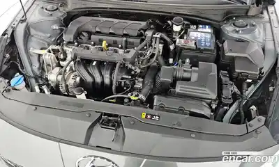 Hyundai Avante 2020 1.6 автомат (гидро), миниатюра 5