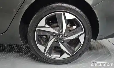 Hyundai Avante 2020 1.6 автомат (гидро), миниатюра 6