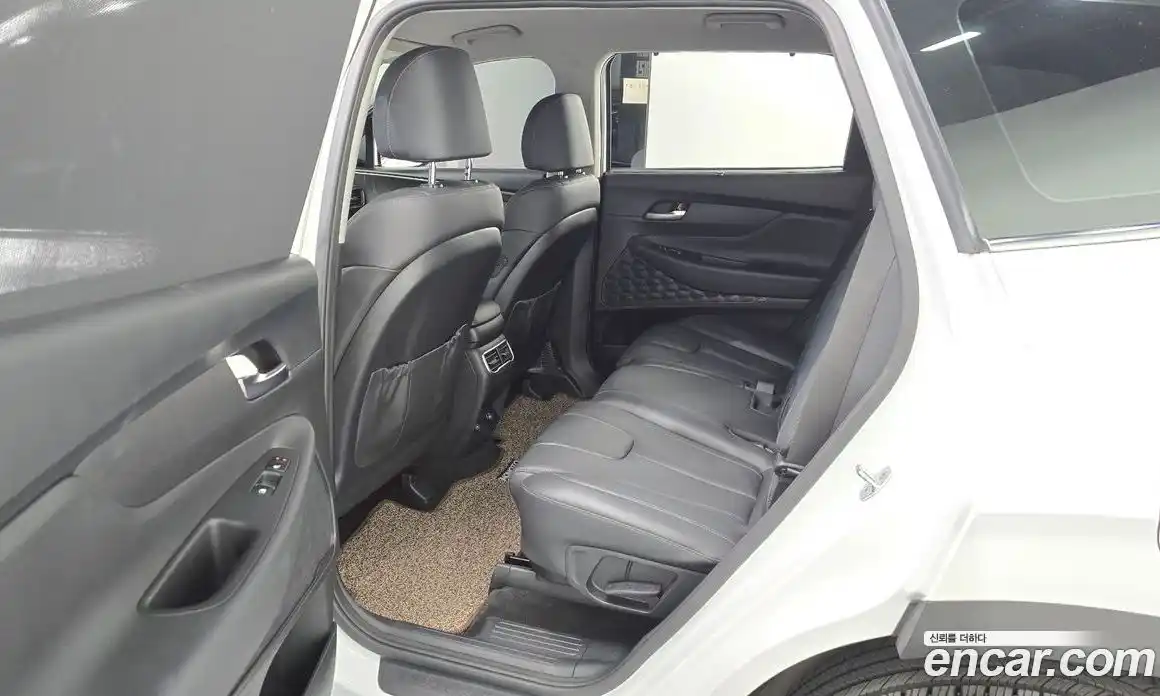 Hyundai Santa Fe 2022 1.6 автомат (гидро), фото 11