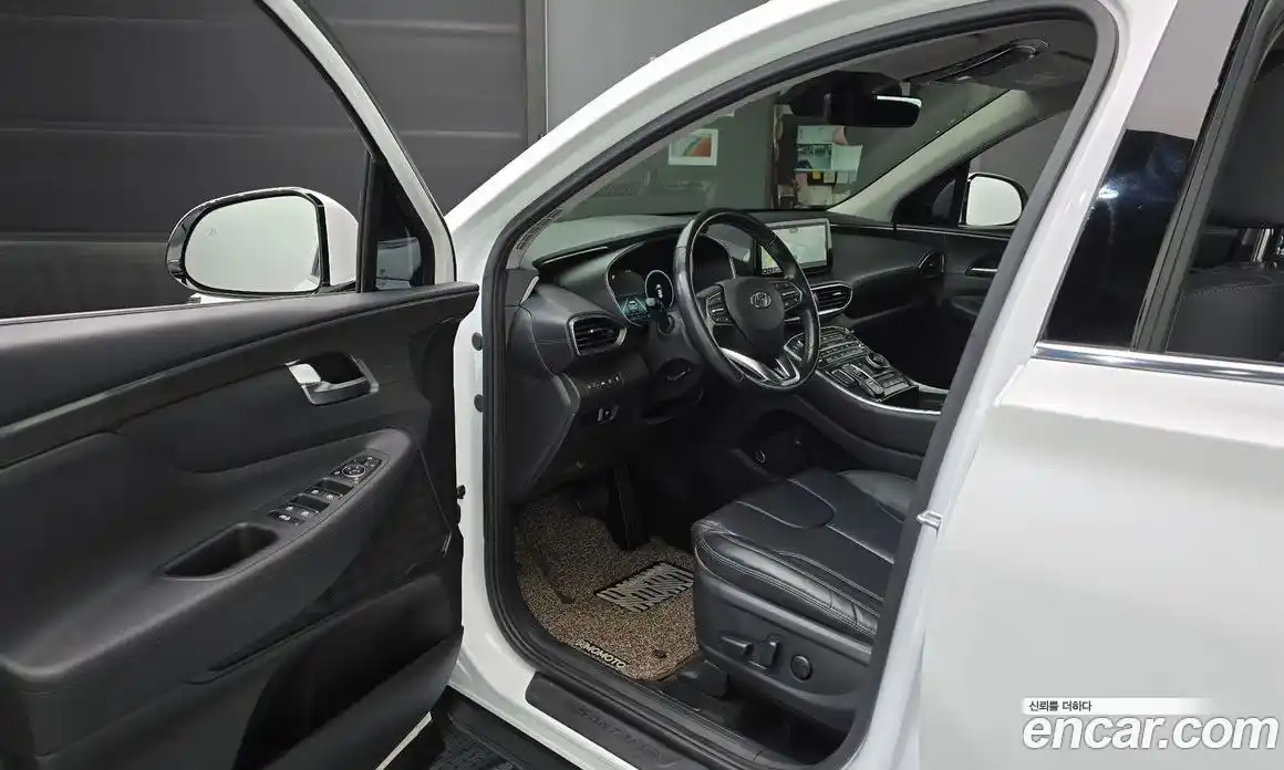 Hyundai Santa Fe 2022 1.6 автомат (гидро), фото 10