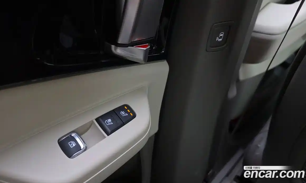 Kia Carnival 2025 2.2 автомат (гидро), фото 25