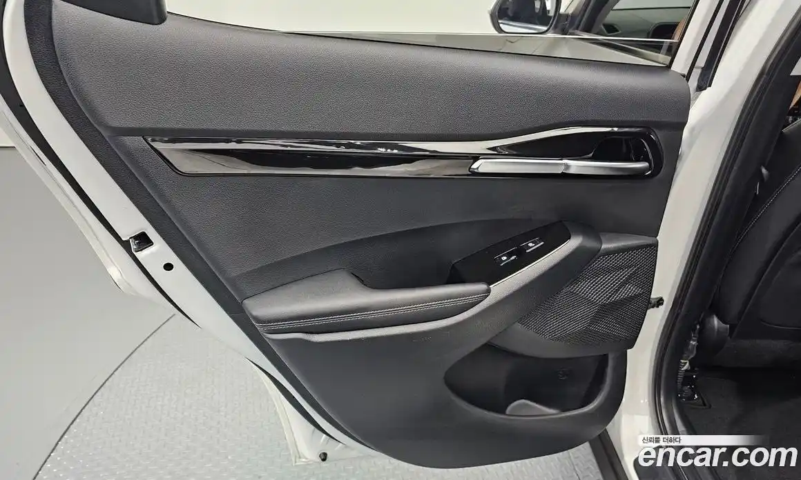 Kia Seltos 2024 1.6 автомат (гидро), фото 15