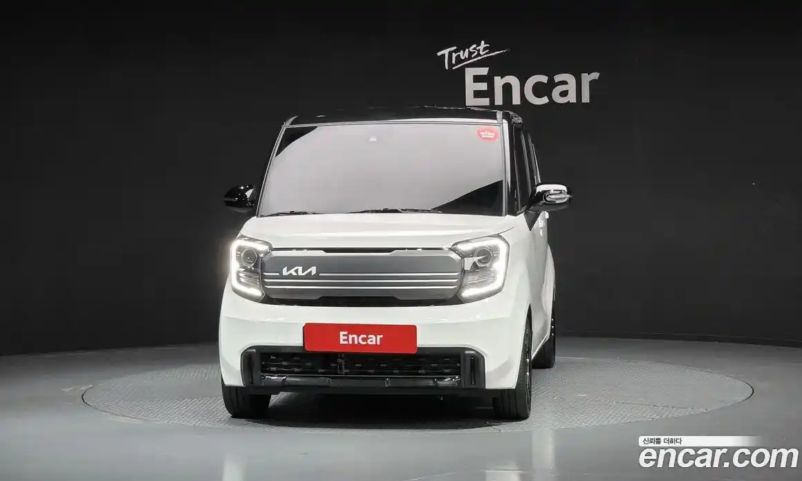 Kia Ray 2023 1.0 автомат (гидро), фото 3
