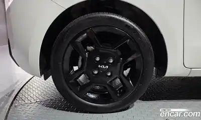 Kia Ray 2023 1.0 автомат (гидро), миниатюра 5