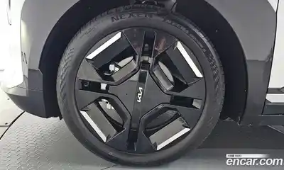 Kia EV3 2025 0.2 автомат (гидро), миниатюра 4