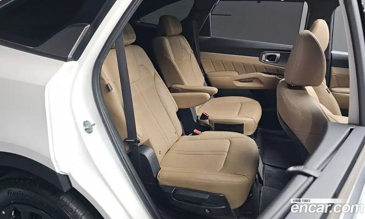 Kia Sorento 2024 1.6 автомат (гидро), фото 17