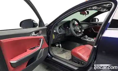 Kia Stinger 2019 3.3 автомат (гидро), миниатюра 12