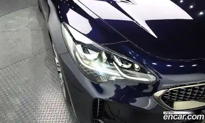 Kia Stinger 2019 3.3 автомат (гидро), миниатюра 7