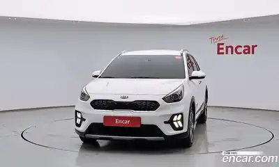Kia Niro 2020 1.6 автомат (гидро), миниатюра 3
