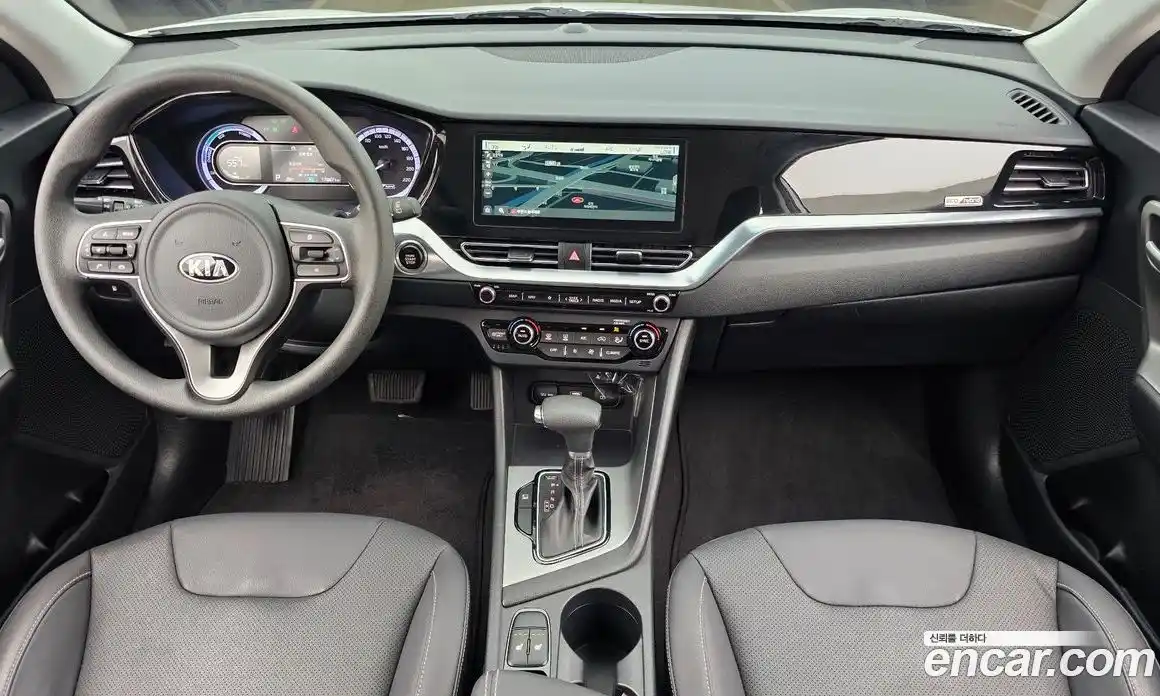Kia Niro 2020 1.6 автомат (гидро), фото 7