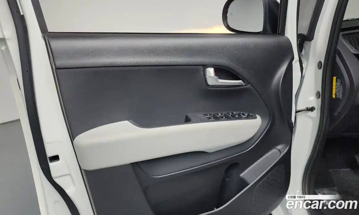 Kia Ray 2025 0.1 автомат (гидро), фото 13