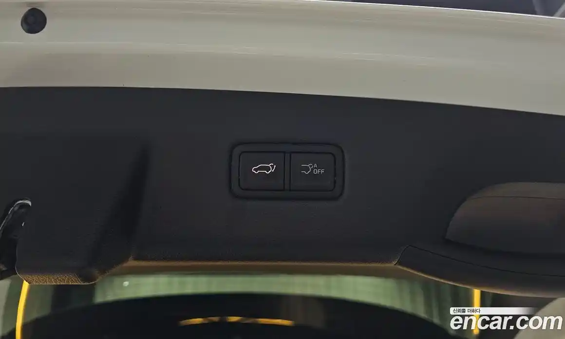 Kia Carnival 2024 1.6 автомат (гидро), фото 21
