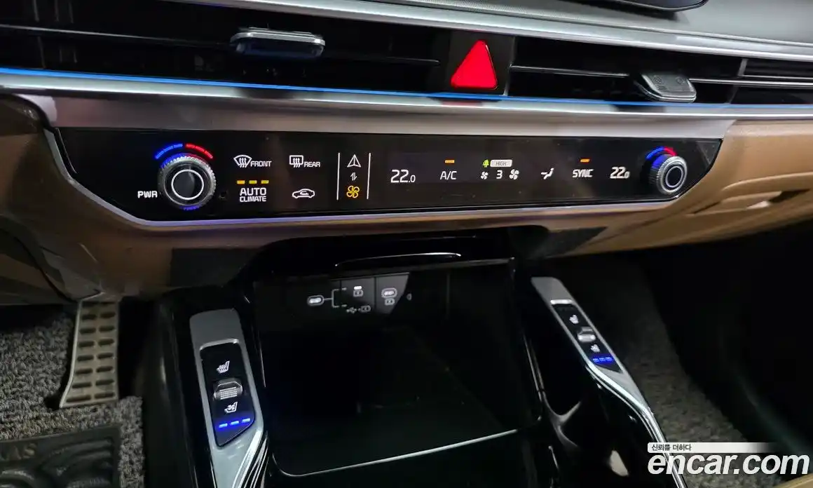 Kia Sorento 2023 2.5 автомат (гидро), фото 23