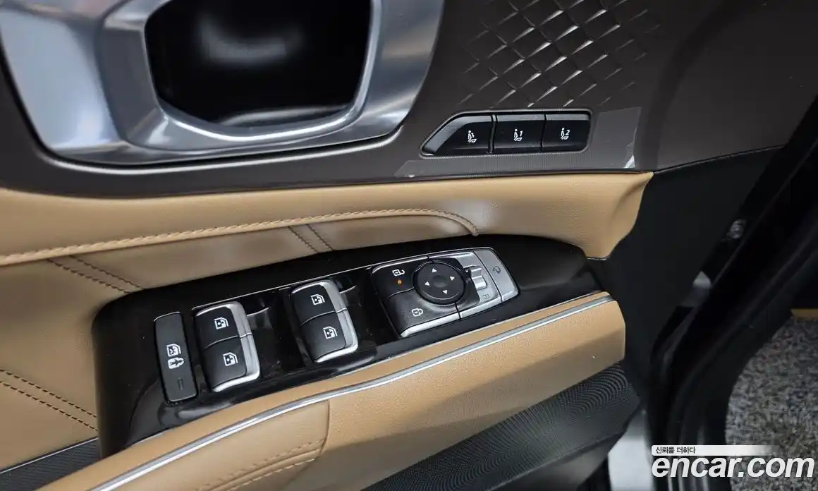 Kia Sorento 2023 2.5 автомат (гидро), фото 31