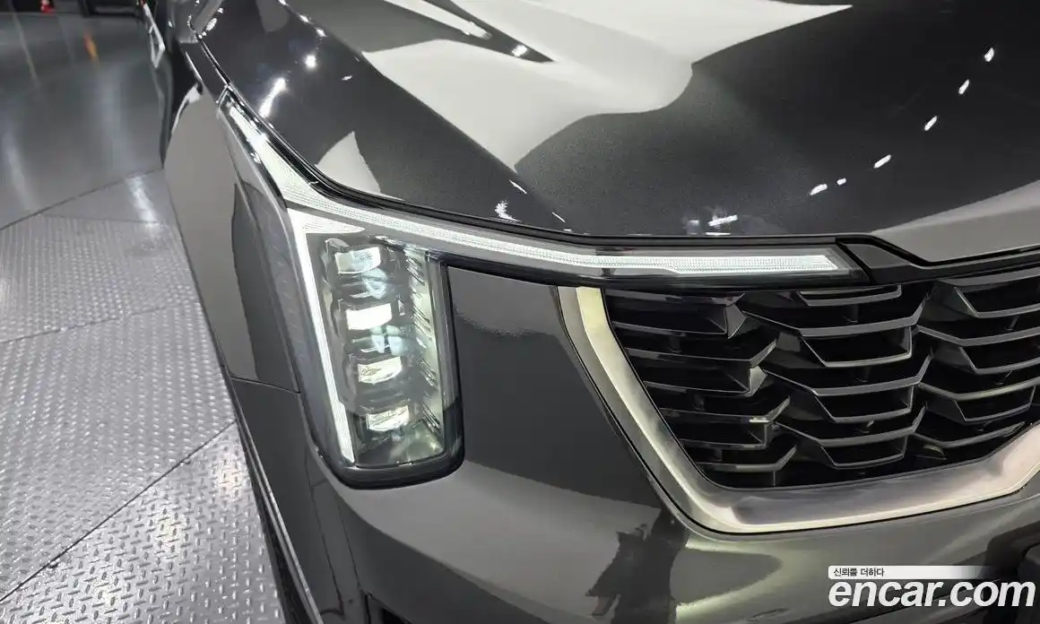 Kia Sorento 2023 2.5 автомат (гидро), фото 8