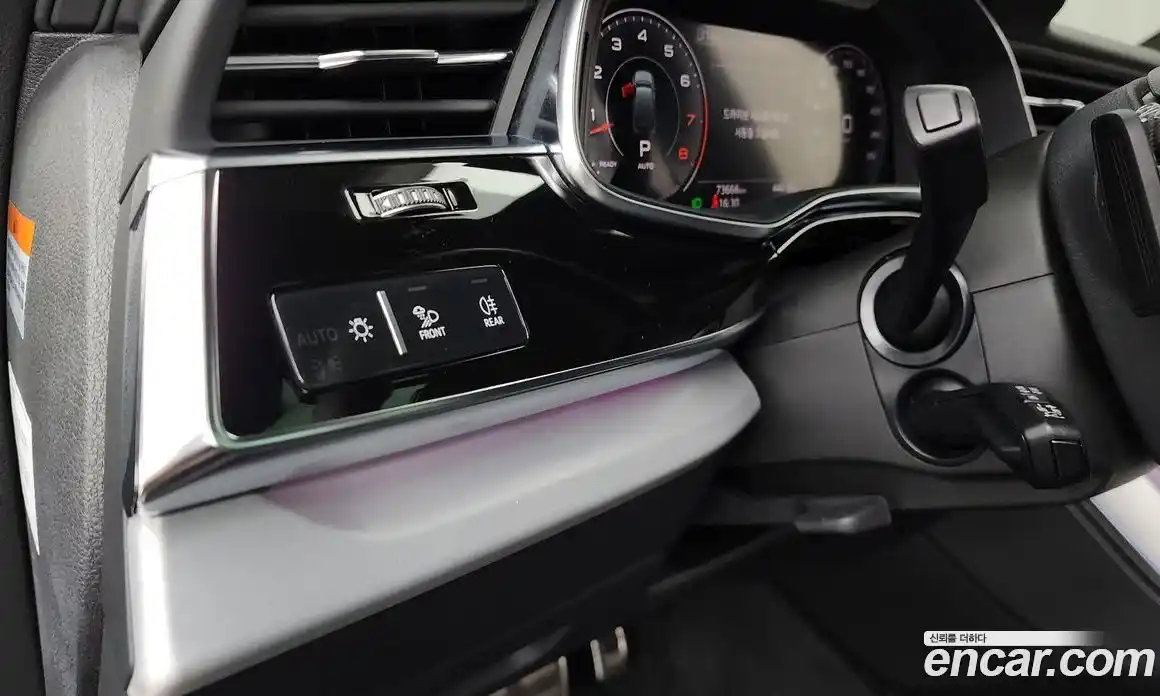 Audi Q7 2022 3.0 автомат (гидро), фото 21