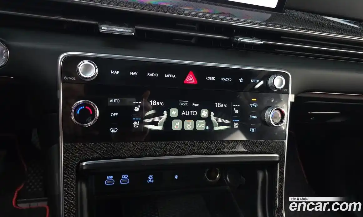 Genesis GV80 2024 3.5 автомат (гидро), фото 17
