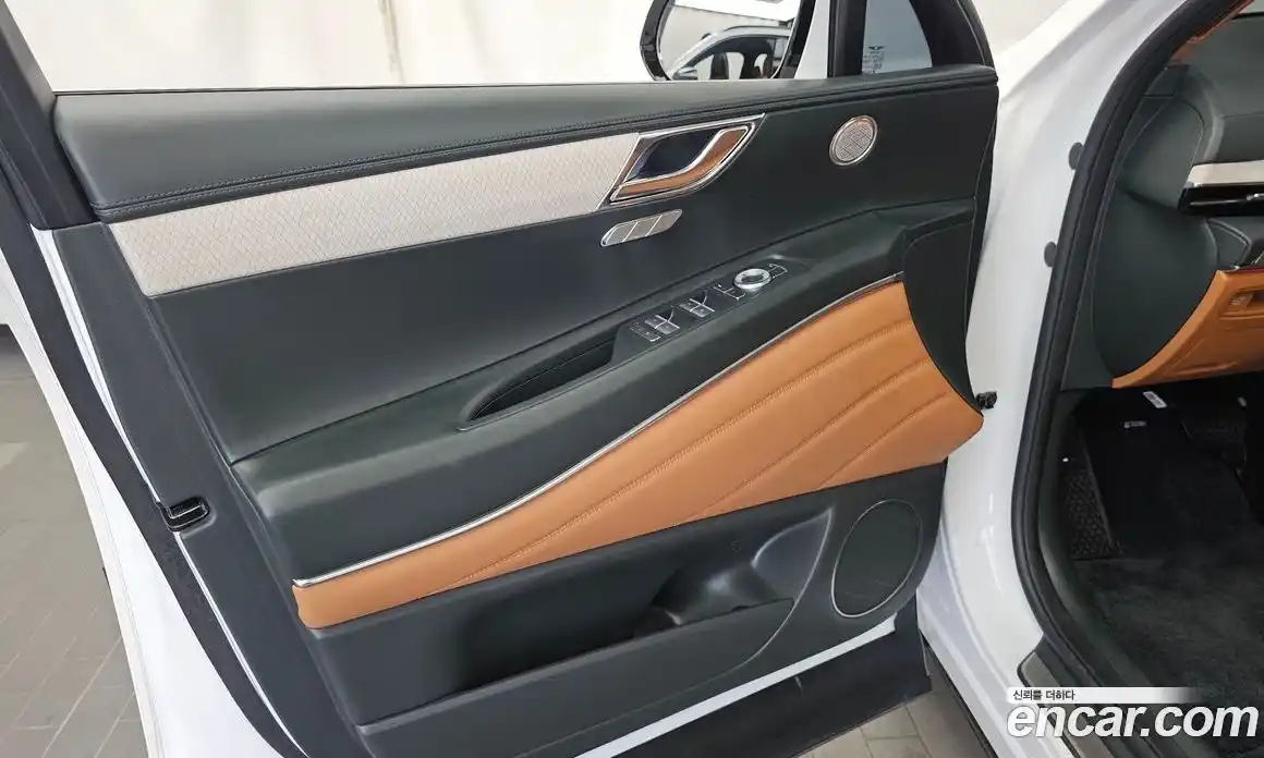 Genesis GV80 2024 2.5 автомат (гидро), фото 14