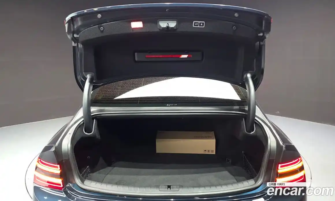 Genesis G80 2024 2.5 автомат (гидро), фото 17