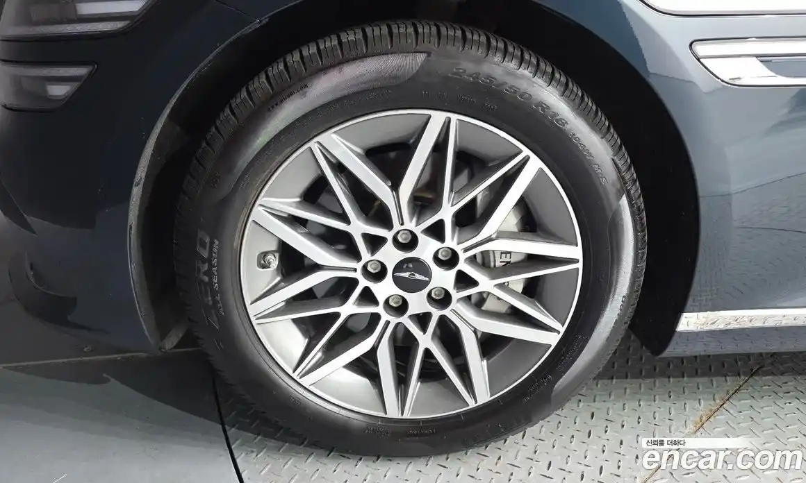 Genesis G80 2024 2.5 автомат (гидро), фото 5