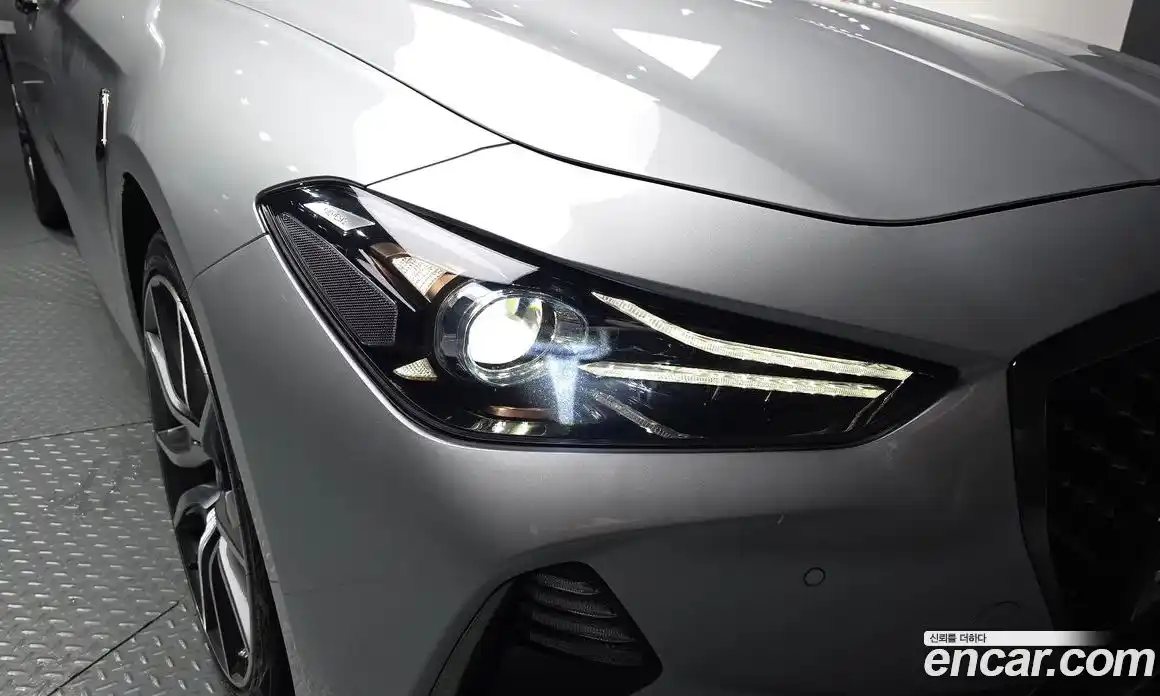 Genesis G70 2017 3.3 автомат (гидро), фото 8