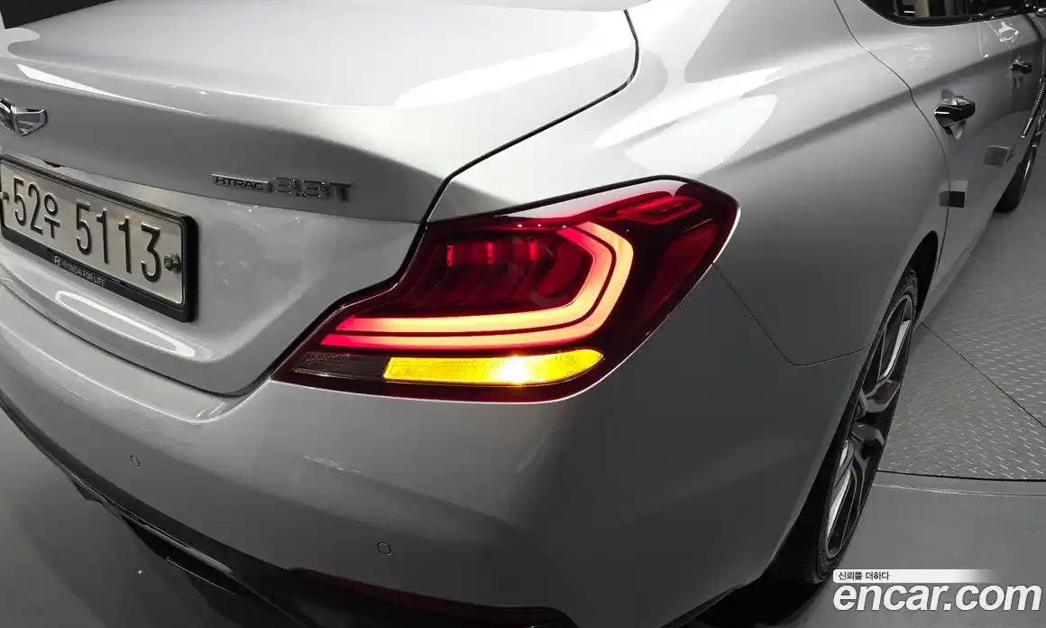 Genesis G70 2017 3.3 автомат (гидро), фото 9