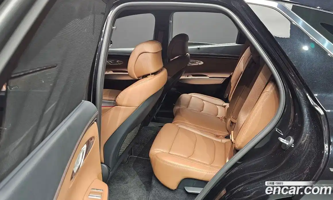 Genesis GV70 2023 2.5 автомат (гидро), фото 17