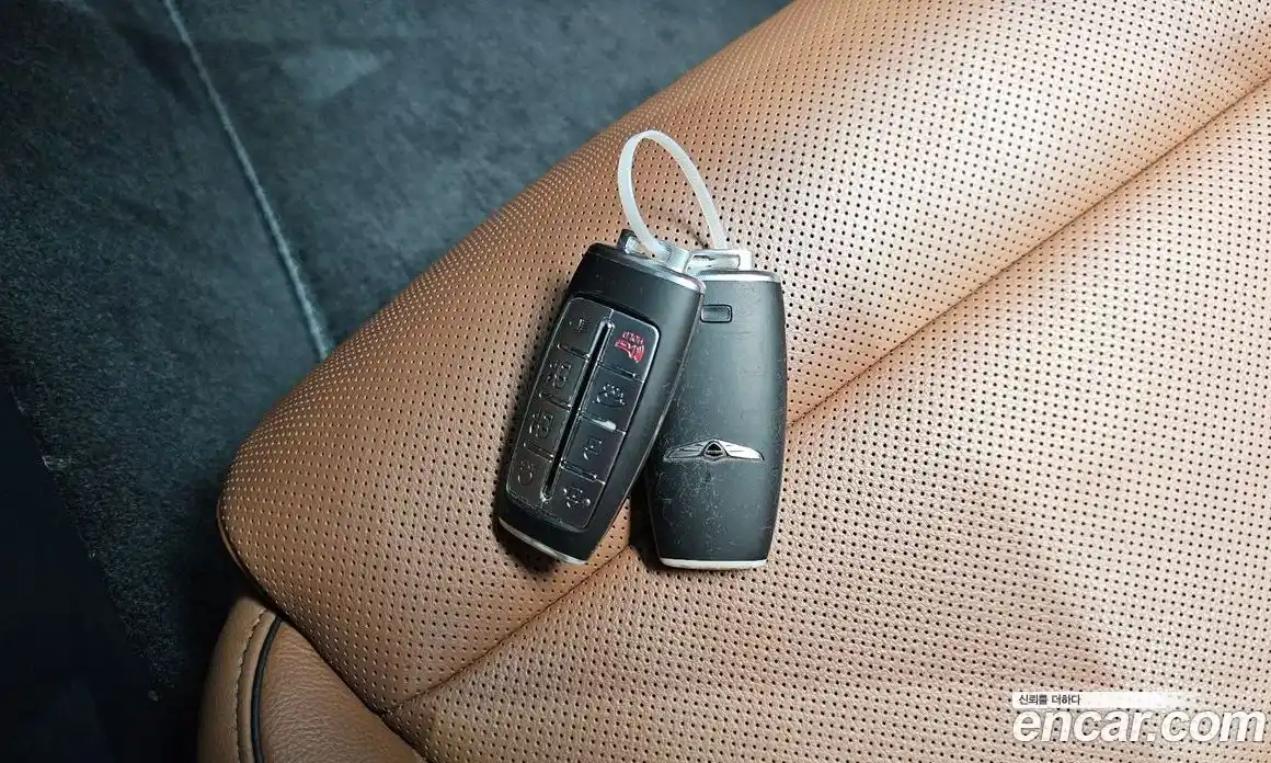 Genesis GV70 2023 2.5 автомат (гидро), фото 30
