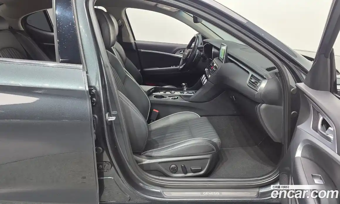 Genesis G70 2019 2.0 автомат (гидро), фото 11