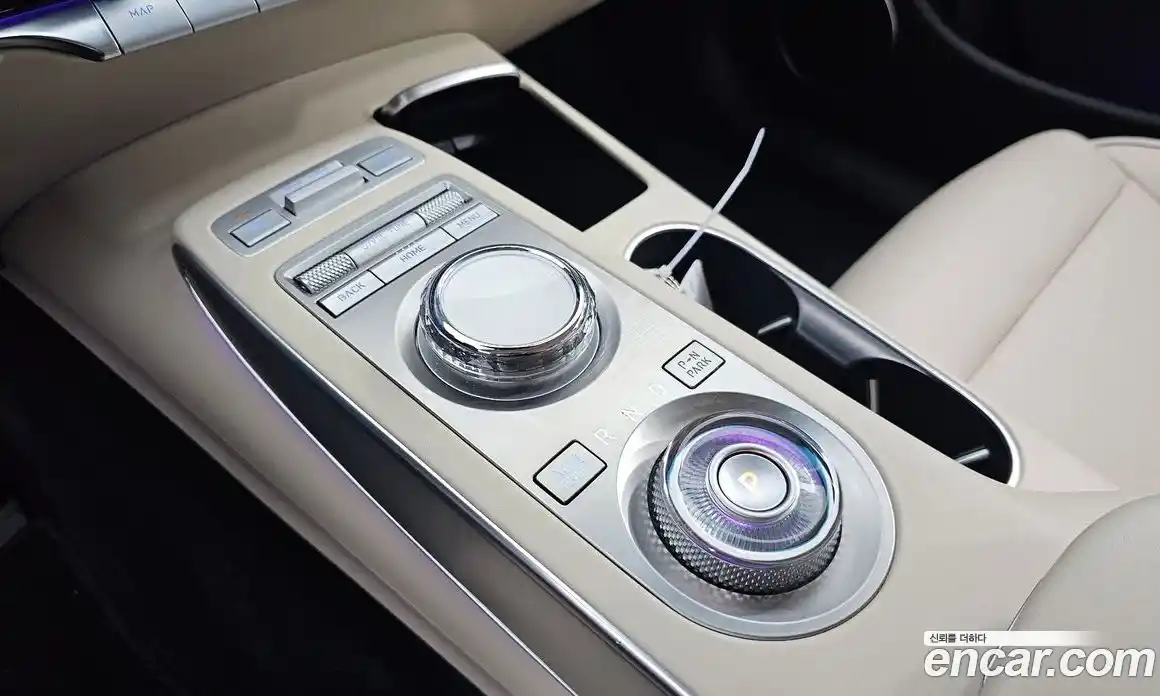Genesis GV70 2022 2.5 автомат (гидро), фото 9