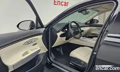 Genesis GV70 2022 2.5 автомат (гидро), миниатюра 10