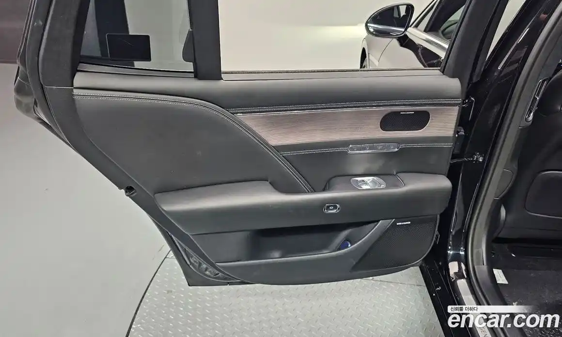 Genesis G90 2022 3.5 автомат (гидро), фото 15