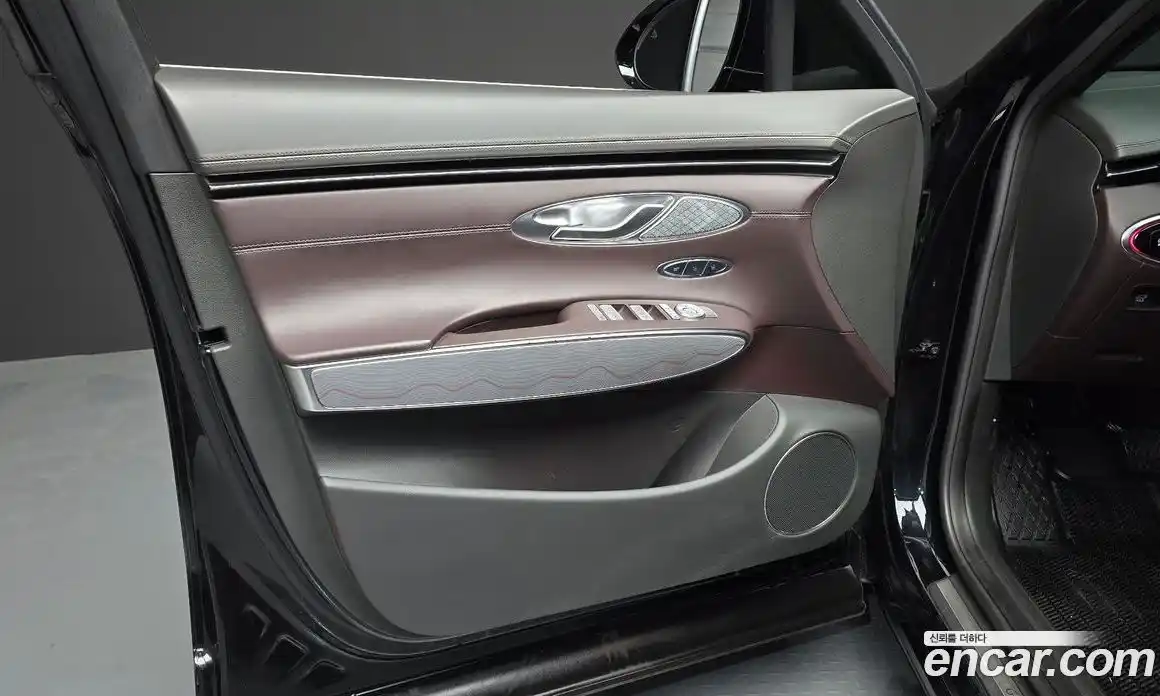 Genesis GV70 2021 2.2 автомат (гидро), фото 14