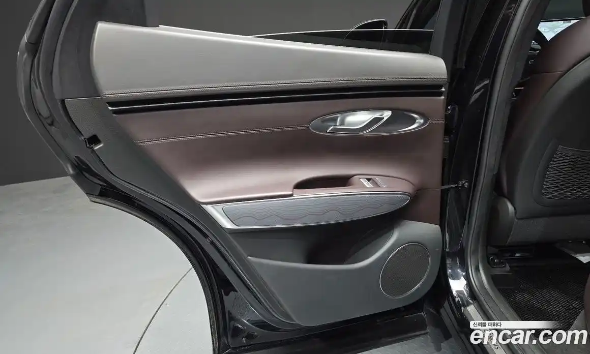 Genesis GV70 2021 2.2 автомат (гидро), фото 15