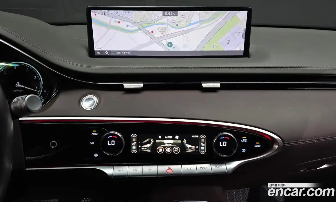 Genesis GV70 2021 2.2 автомат (гидро), фото 19
