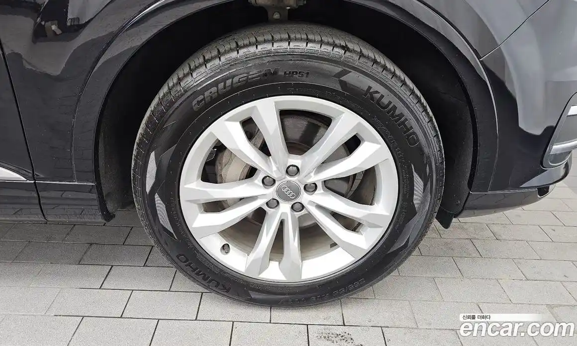Audi Q7 2019 2.0 автомат (гидро), фото 7