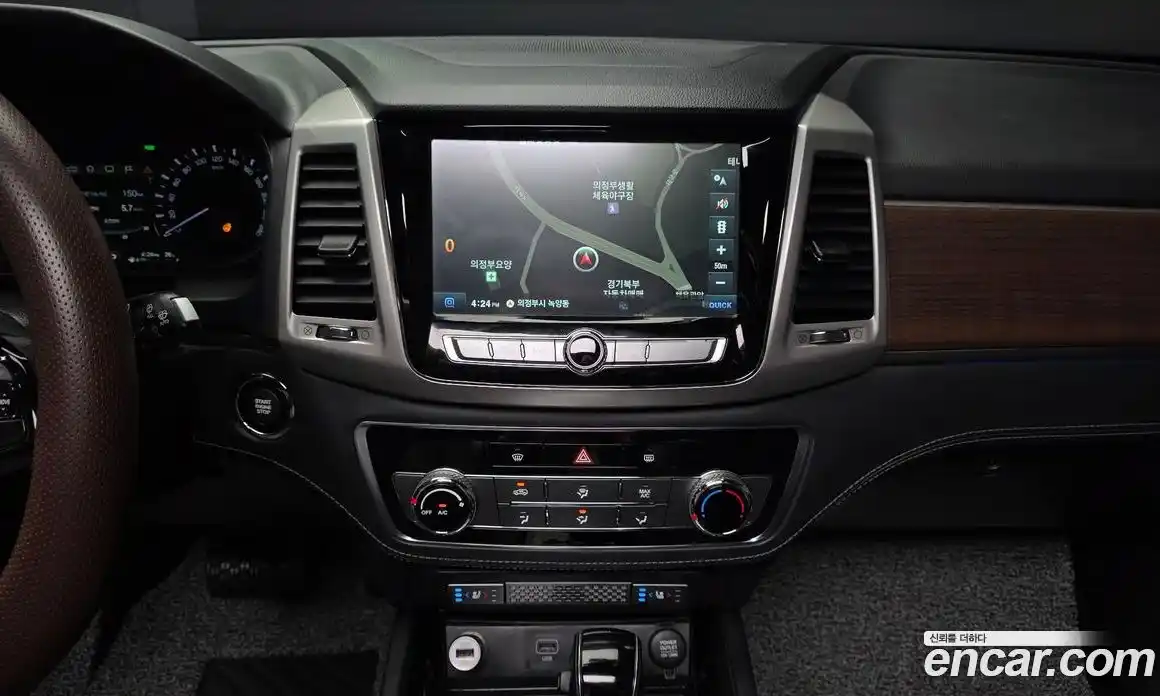 SsangYong Rexton 2017 2.2 автомат (гидро), фото 14