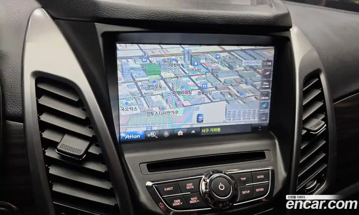 SsangYong Korando 2014 2.0 автомат (гидро), фото 14