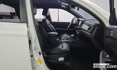 SsangYong Rexton 2019 2.2 автомат (гидро), миниатюра 11