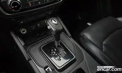 SsangYong Rexton 2019 2.2 автомат (гидро), миниатюра 9