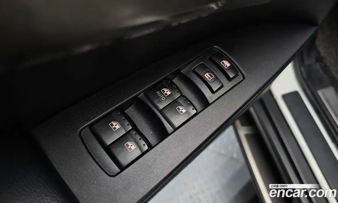 SsangYong Korando 2015 2.0 автомат (гидро), фото 16